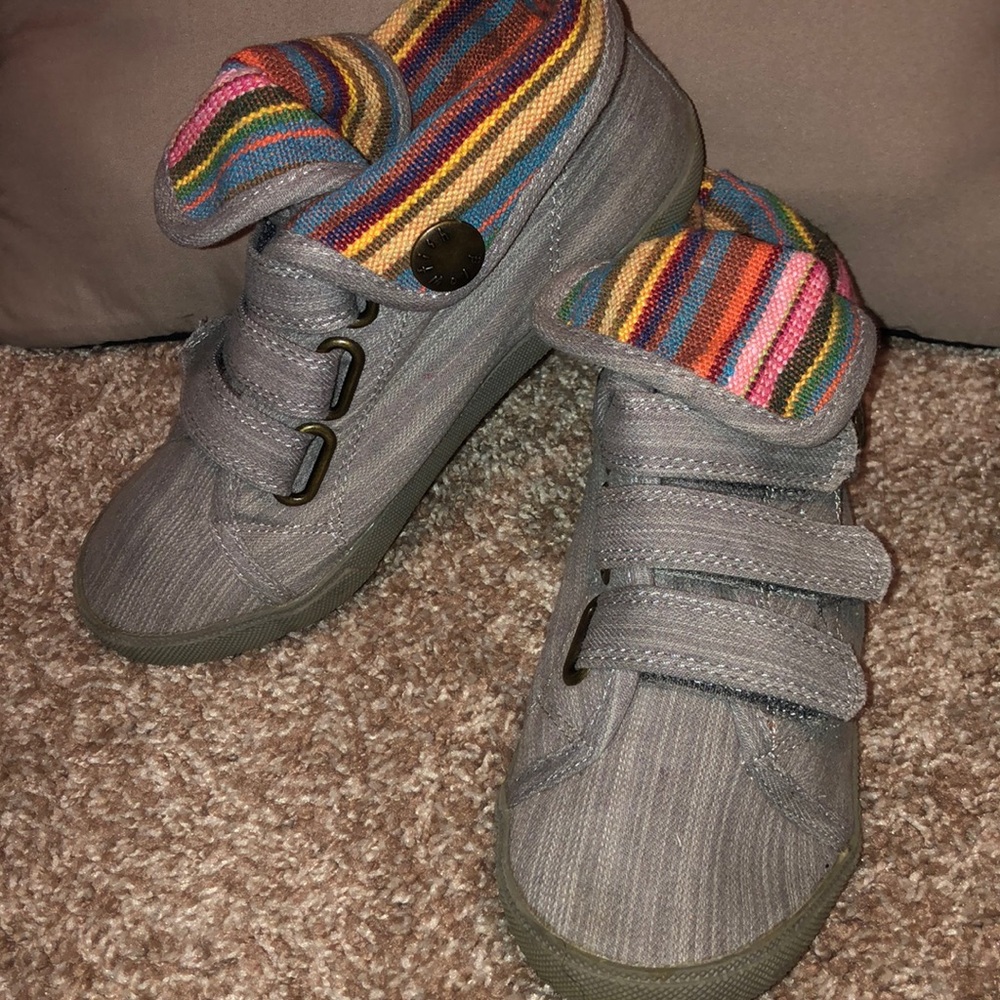 Blowfish booties